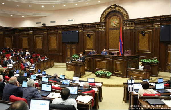parliament-oskanyan_0